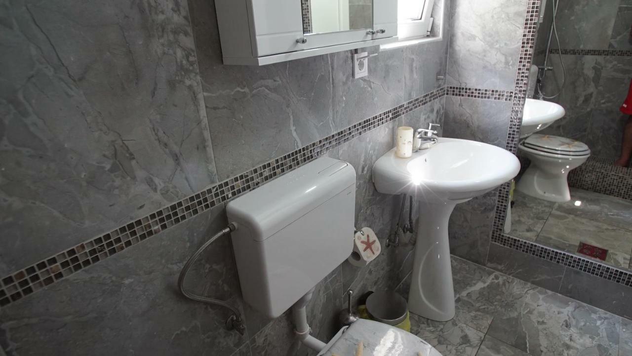 Апартаменты Penthouse Stoliv New Spa-pool Is Located 5m From The Sea, Exclusive Terrace,private Jetty Wih Sunbeds, Pebble Beach, Secluded Location Total Area 375m2 At Your Disposal *